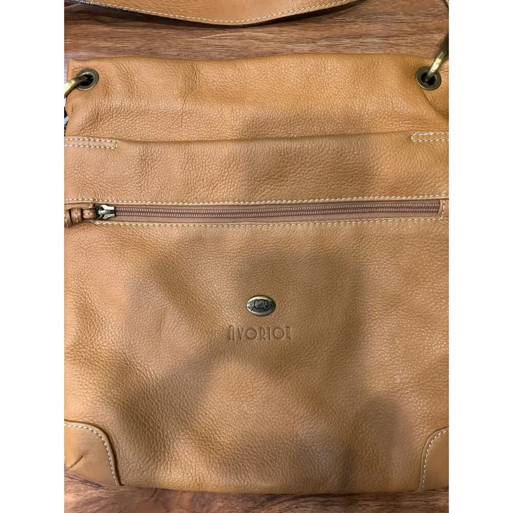 Avorio Italy tan leather crossbody bag purse. Adjustable straps multiple pockets - Picture 3 of 9